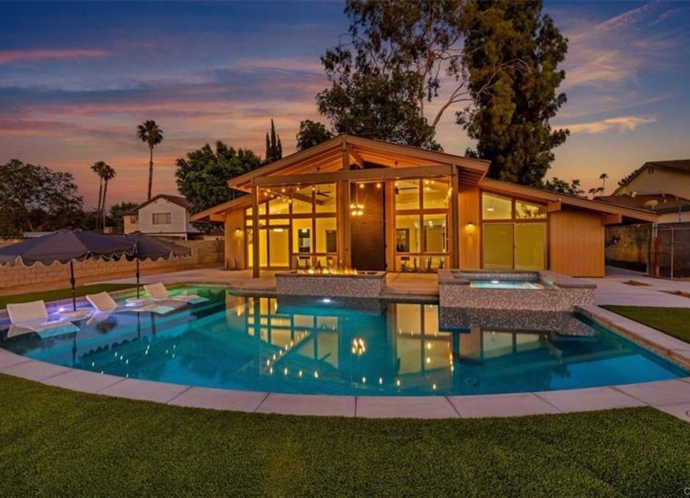 5813 Old Ranch Riverside